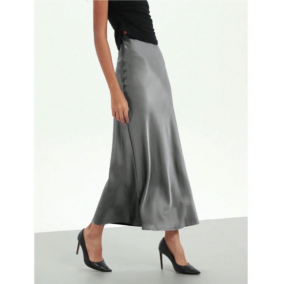 Grey Satin A-Line Skirt High Waisted Long - Picture 8 of 9